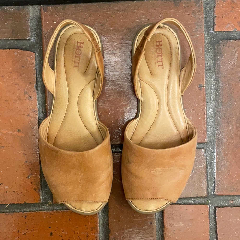 Born brown leather sandals “Trang” style
